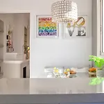 Bonaire Penthouse 2 Terraces Steps From Апартаменты *